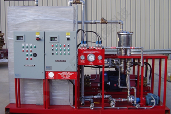 High-pressure fine water mist